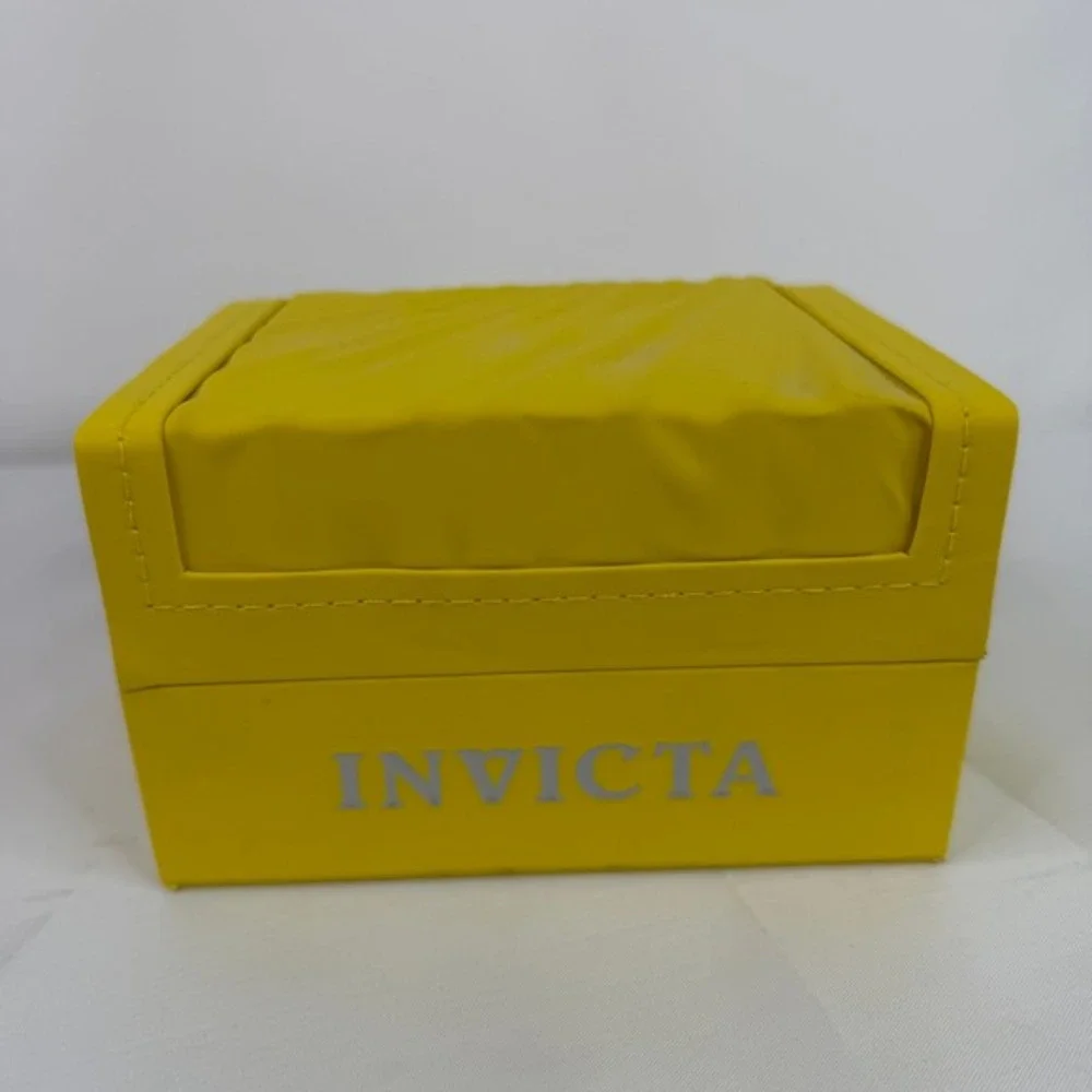 Invicta Watch Box Unisex OS Yellow‎
